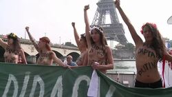 VOICED : Femen se desnuda por Greenpeace News Clip