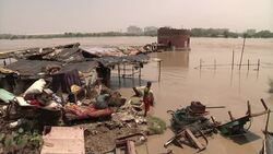 Monsoon floods kill 69 in India, strand pilgrims Instructional Video