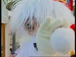 Dozens of Santas compete for title in international championships News Clip