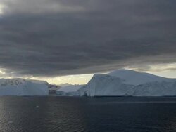 WS POV View of tabular icebergs along west coast / Antarctic Peninsula, Antarctica Stock Footage