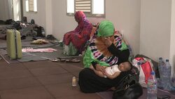 CLEAN : Yemenis shelter in Djiboutian desert refugee camp News Clip