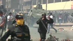 Street vendors in popular market clash with police over attempted evictions Instructional Video
