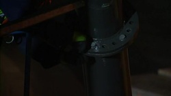 Giant sculpture being put up in Hull city centre News Clip