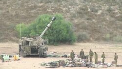 CLEAN : Israel canons pound Gaza News Clip