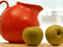 Rolling green apples Stock Footage