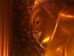 Pull Back Shot Reclining Buddha Bangkok Thailand Stock Footage