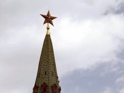 MS T/L Shot of Kremlin tower with star against cloudy sky / Moscow, Russia Stock Footage