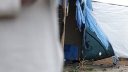 Teenage migrant in Calais dreams of life in UK News Clip