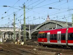 MS Shot of Main railway station / Cologne, North Rhine Westphalia, Germany Stock Footage
