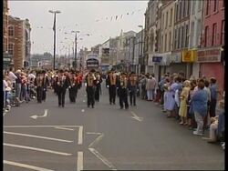 UK: N. IRELAND: DRUMCREE MARCH 1999 News Clip