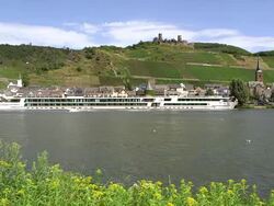 WS View of Moselle Valley with Thurand and Castle / Alken, Moselle Valley, Rhineland Palatinate, Germany Stock Footage