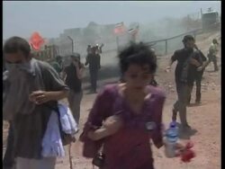 Scuffles at weekly barrier protest, demo against demolitions, Zahar sbite Instructional Video