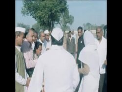 SYND 11 3 77 PRIME MINISTER GANDHI ELECTION RALLY News Clip