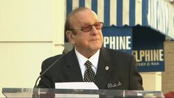 Jennifer Hudson gets a star on the Hollywood Walk of Fame Instructional Video