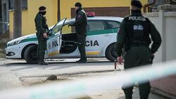 CLEAN : Slovak police probe murder of investigative journalist News Clip