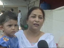 Soldiers at mosque, voxpops, press conference by Pakistani PM News Clip