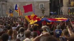 CLEAN : Catalan independence supporters celebrate at Generalitat News Clip