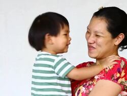 Mother and child Stock Footage