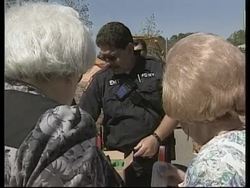 USA: NEW YORK: SPRAYING CAMPAIGN TO WIPE OUT MOSQUITO (2) News Clip