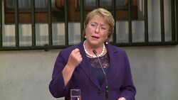 VOICED : Bachelet empieza mandato con paso firme News Clip