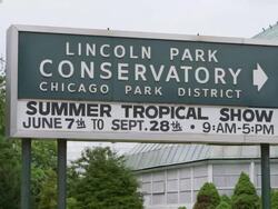 CU sign to Lincoln Park Conservatory Stock Footage
