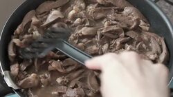 cooking chicken liver with onions Stock Footage