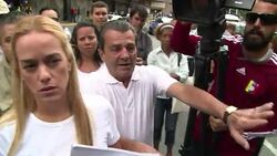 CLEAN : Venezuelan opposition leaders wife calls for election date News Clip