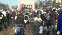 VOICED : Ucrania adelanta elecciones News Clip