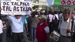 VOICED : Peruanos claman Fujimori nunca mas News Clip