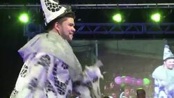 VOICED : Los monarcas del carnaval de Rio 2015 News Clip