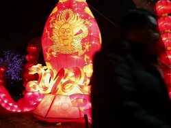 MS Dragon lanterns decorations during chinese spring festival / xi'an, shaanxi, china Stock Footage