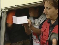 Red Cross begins Roma census without implementing fingerprint measure News Clip