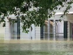 May 9, 2001 Mississippi River Flooding at a mobile home park in northwest Memphis, Tennessee, USA Stock Footage