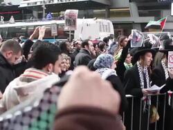 Israeli & Palestinian Protesters In Times Square Stock Footage