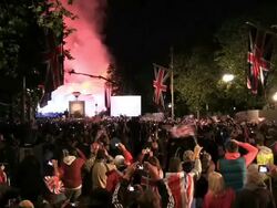 ATMOSPHERE: BBC Concert Diamond Jubilee at Buckingham Palace on June 04, 2012 in London, England (Footage by WireImage Video/Getty Images) Stock Footage