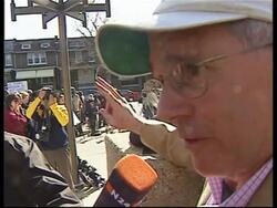 Families of killed Iraq soldiers, veterans protest News Clip