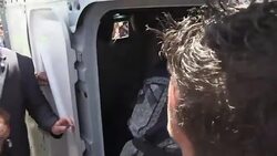 CLEAN : Queen Rania visits Lesbos island News Clip