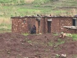 VOICED: Victims of Zimbabwe blitz struggle to build houses News Clip