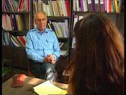 Israel - Peres reacts to Pakistan's nuclear tests News Clip