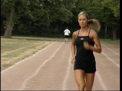 Good vibrations from new exercise machine News Clip