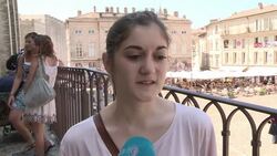 CLEAN: Curtains up at France's theatre fest News Clip