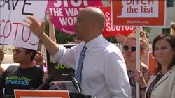 Democrats outside Supreme Court: Trump is not the king News Clip