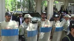 CLEAN : Pakistan extends Musharraf bail News Clip