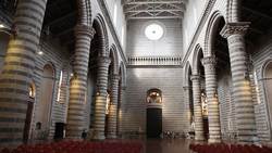 Italy, Orvieto Cathedral Instructional Video