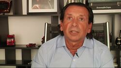 Argentine peso in freefall, losing 16 per cent of value against US dollar in 2 days Instructional Video