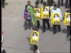 Hundreds of thousands celebrate Saddam's birthday News Clip