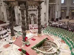 T/L Holy Mass for the Closing of the Synod of Bishops on October 28, 2012 in Vatican City, Vatican (Footage by Getty Images) Stock Footage
