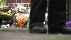 CLEAN: British bomb squad search Alps murder family home News Clip