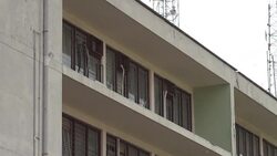 CLEAN : Ghanaians anxiously wait election results News Clip