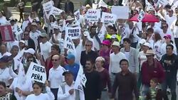 VOICED : Marchan en Mexico contra fuerte aumento de combustibles News Clip